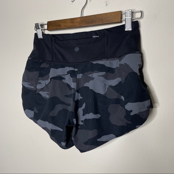 Athleta Running Free Shorts Camo xxs - Picture 3 of 8